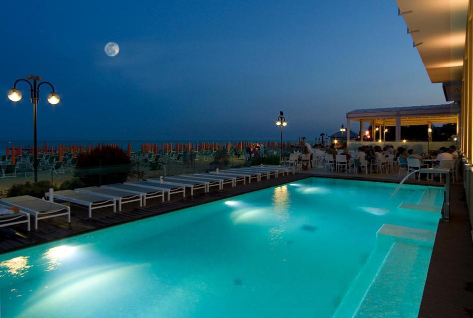 Hotel Ancora Lido di Jesolo Esterno foto