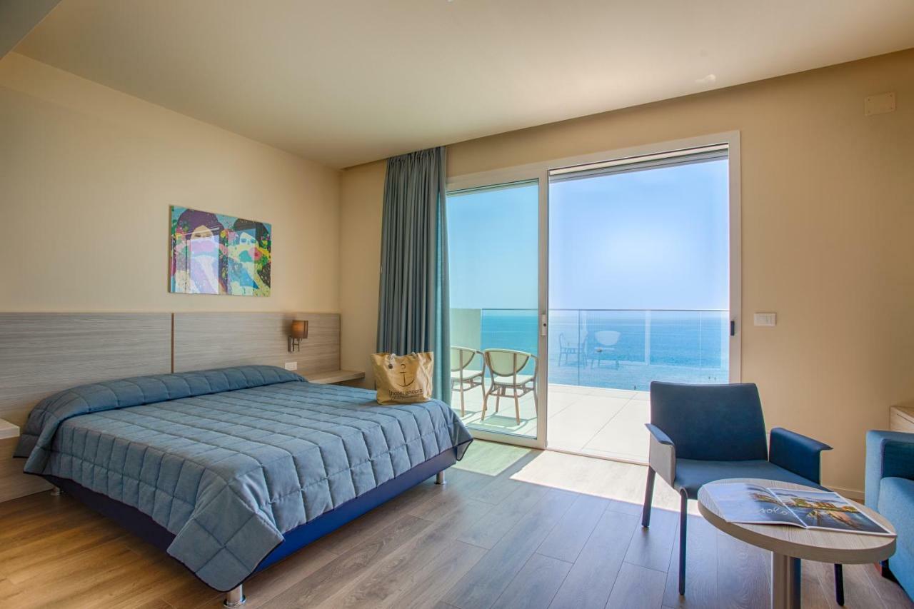 Hotel Ancora Lido di Jesolo Esterno foto